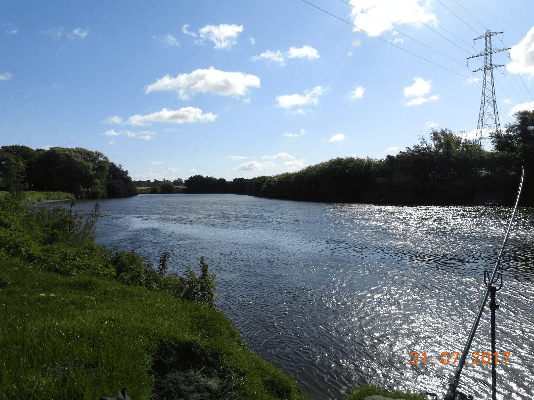 Winthorpe Lake and River Trent